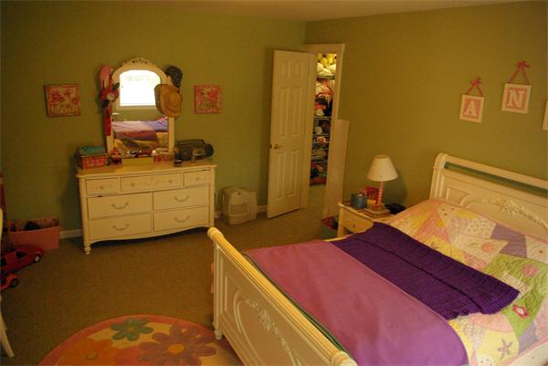 6 Alcove Road Southwick, MA 01077 - Photo 11 of 30 Gallery Image 11