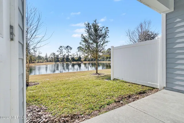 $200,000 | 268 Annies Place, Jacksonville, FL 32218