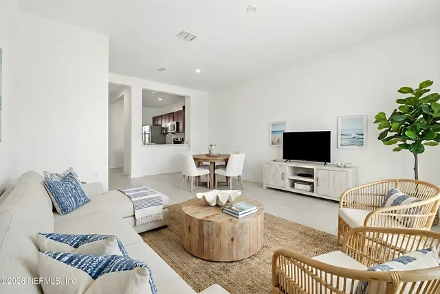 $200,000 | 268 Annies Place, Jacksonville, FL 32218