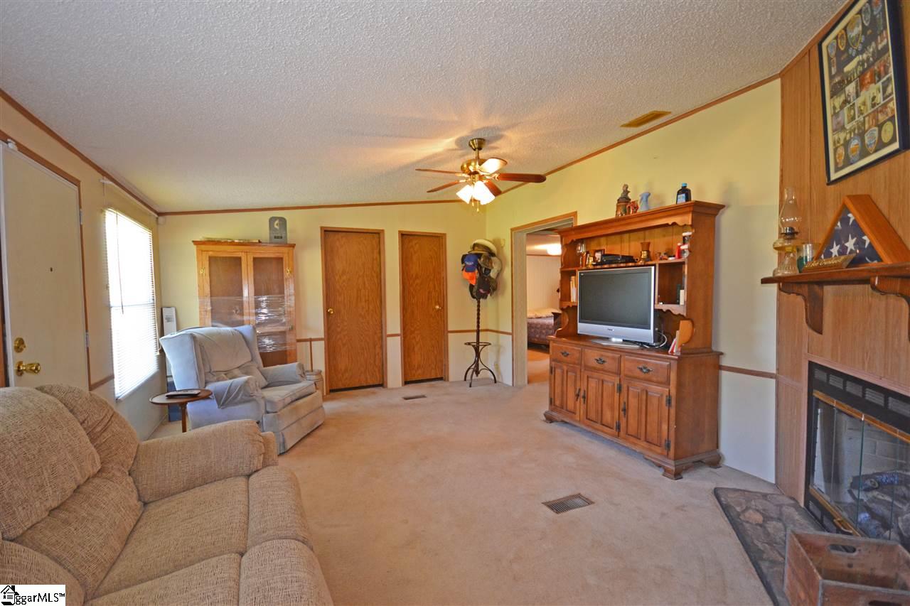 145 Finley Road, Unit B Belton, SC 29627 - Photo 7 of 22