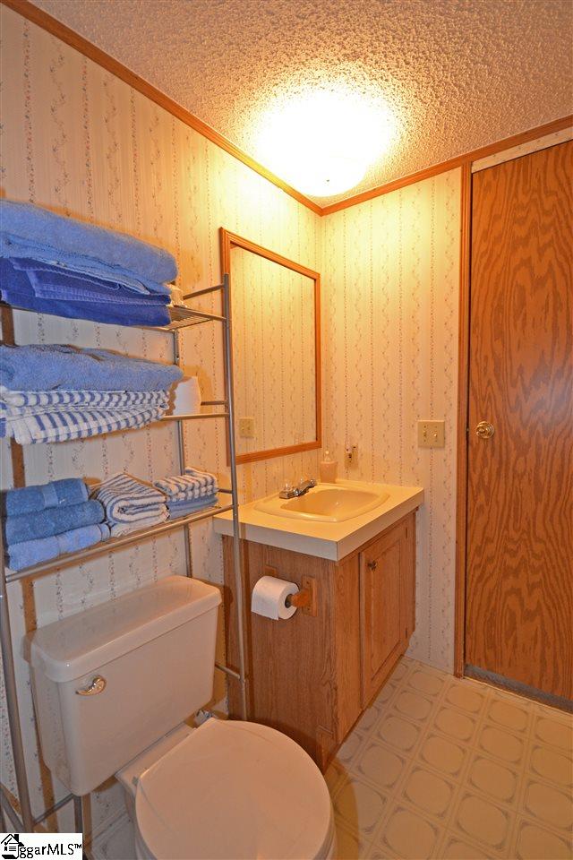 145 Finley Road, Unit B Belton, SC 29627 - Photo 10 of 22