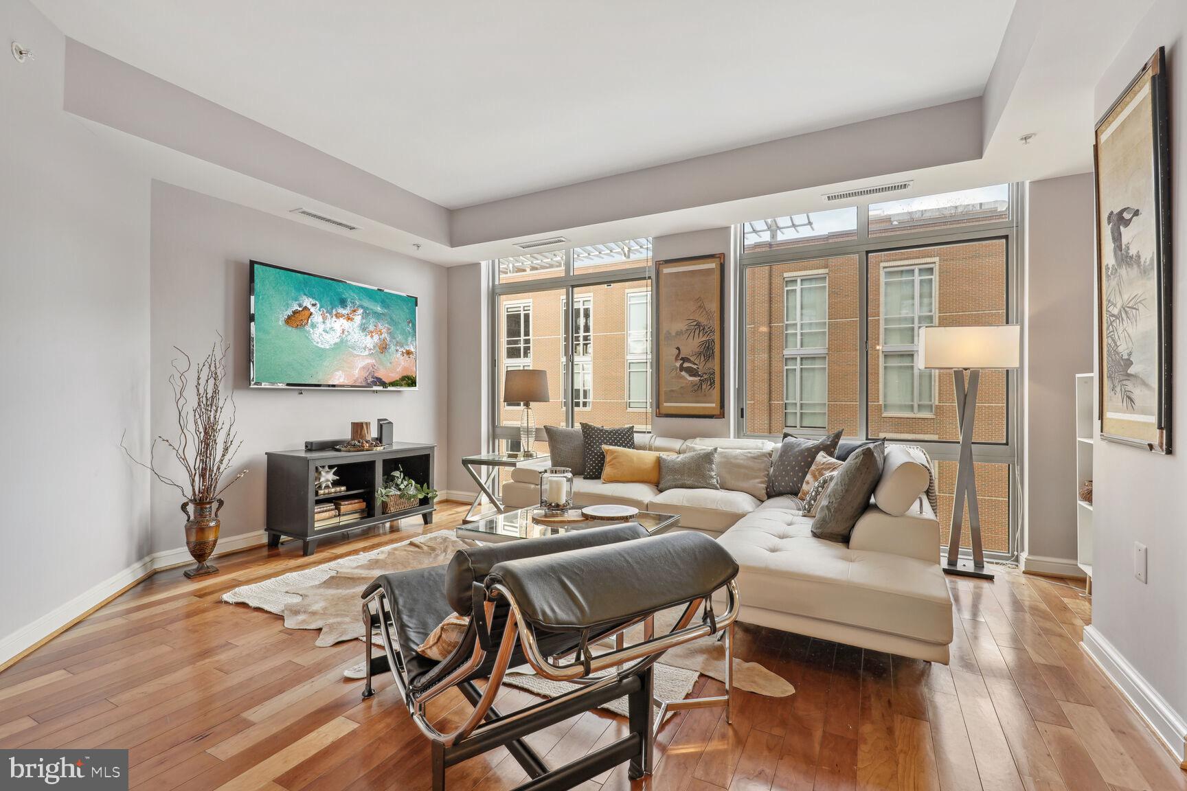 11990 Market Street, Unit 506 Reston, VA 20190 - Photo 2 of 39 Living Room