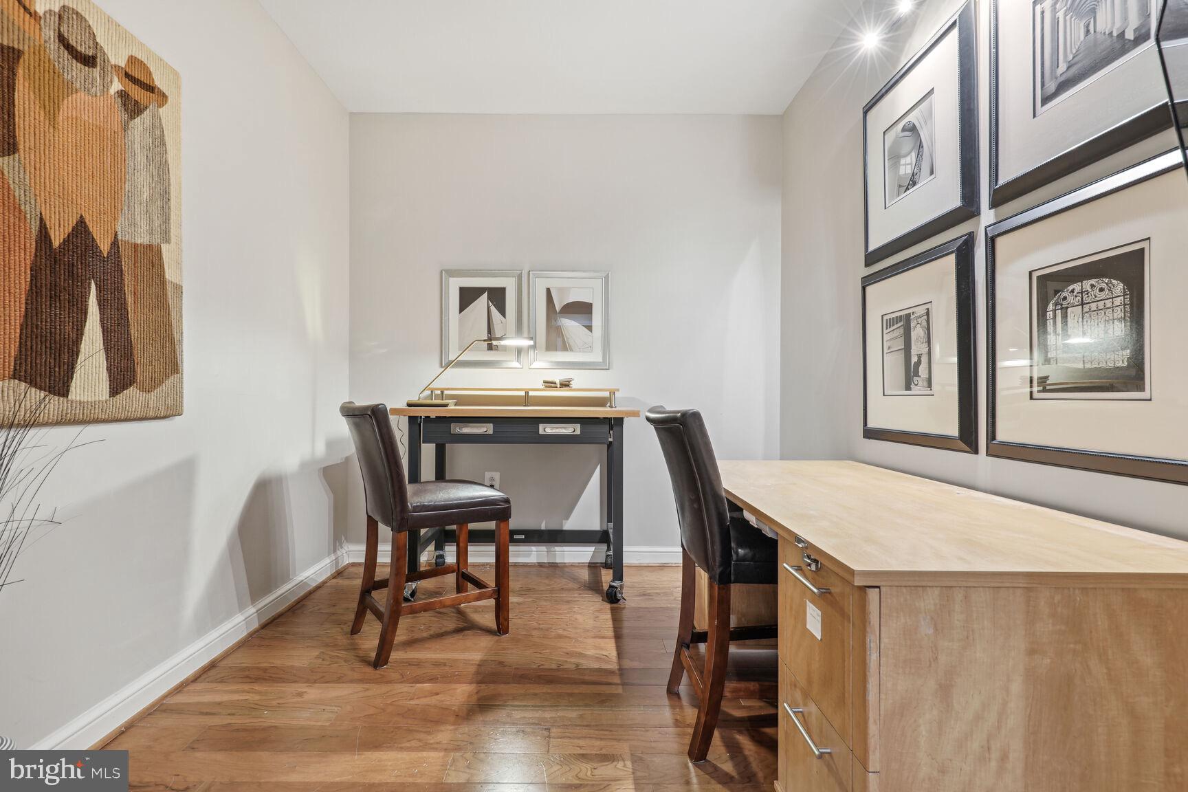 11990 Market Street, Unit 506 Reston, VA 20190 - Photo 10 of 39 Office/Den