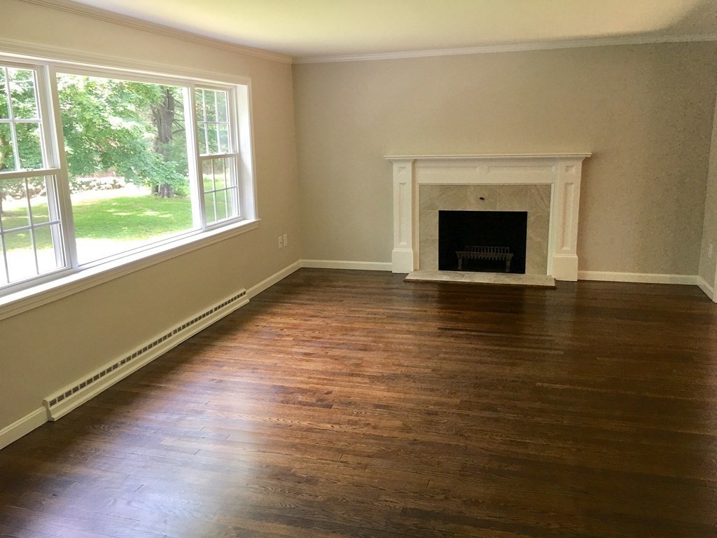 349 Stow Road Marlborough, MA 01752 - Photo 17 of 41 Gallery Image 17