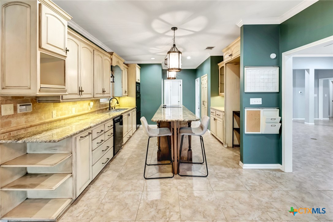 107 Masters Court Victoria, TX 77904 - Photo 13 of 48 View from Breakfast Nook