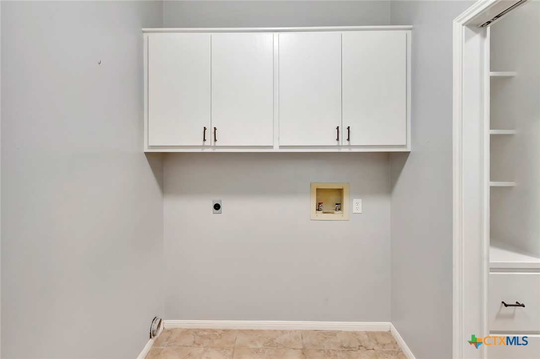 107 Masters Court Victoria, TX 77904 - Photo 21 of 48 Washer/Electric Dryer Area