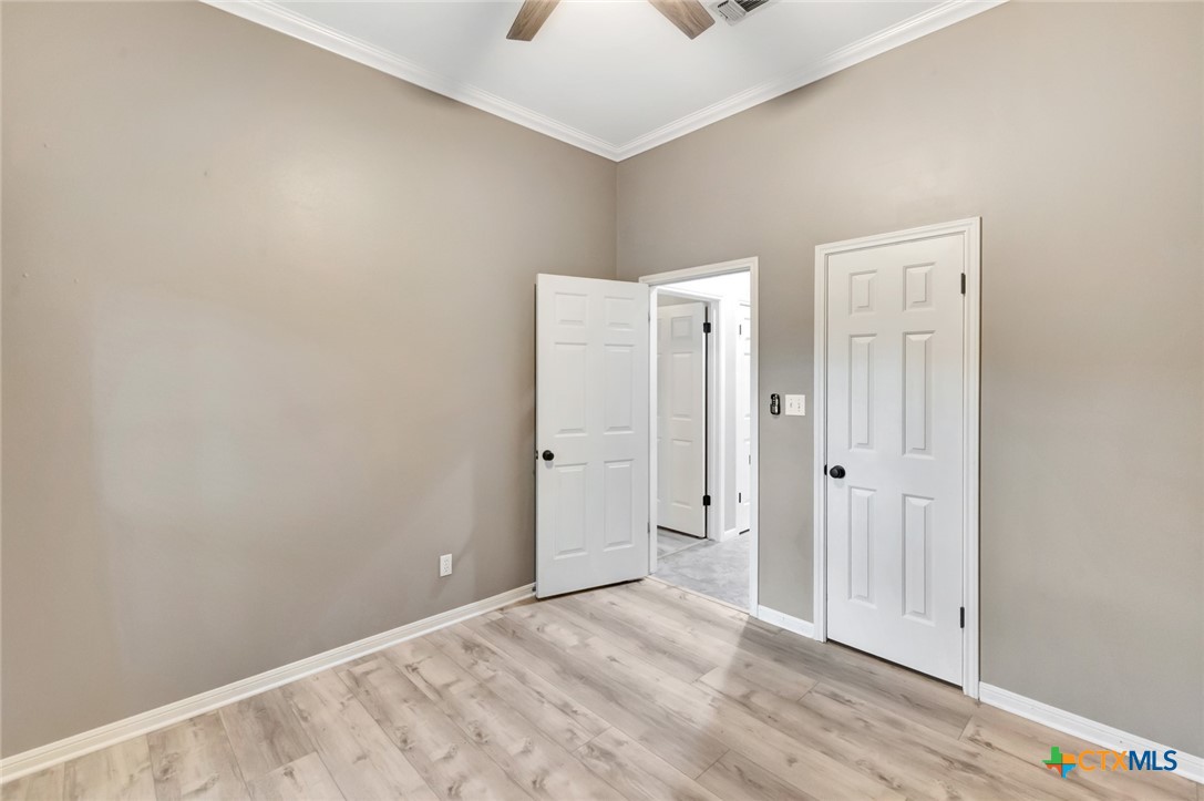 107 Masters Court Victoria, TX 77904 - Photo 23 of 48 Guest BR #1 Closet