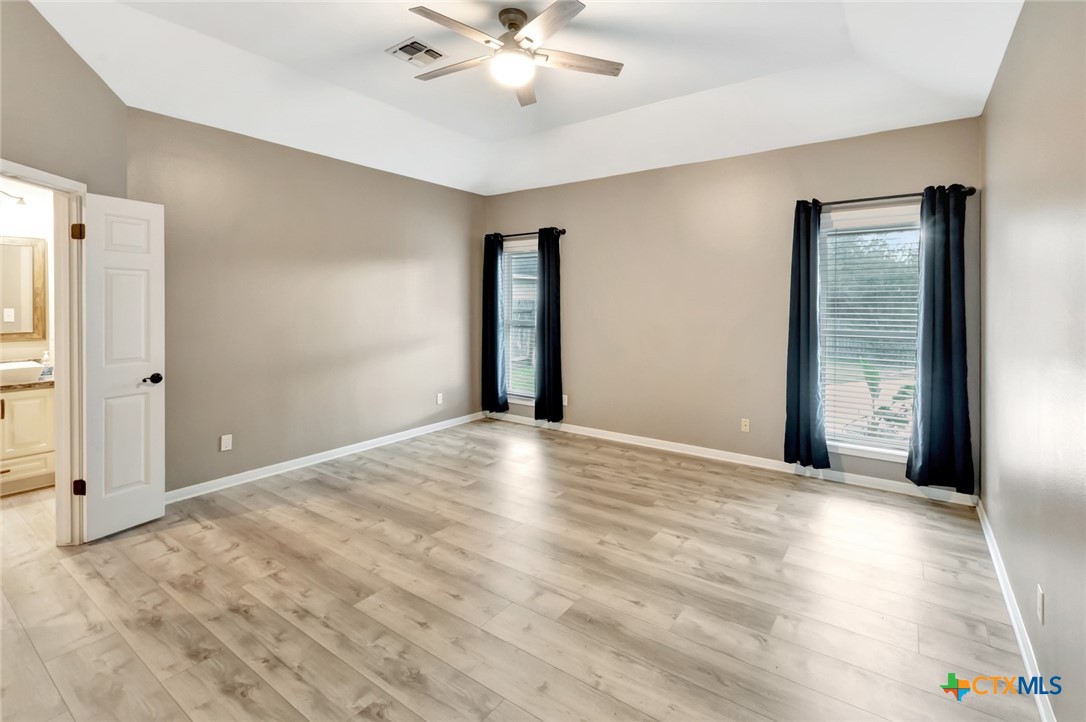 107 Masters Court Victoria, TX 77904 - Photo 29 of 48 Main BR view from Hall