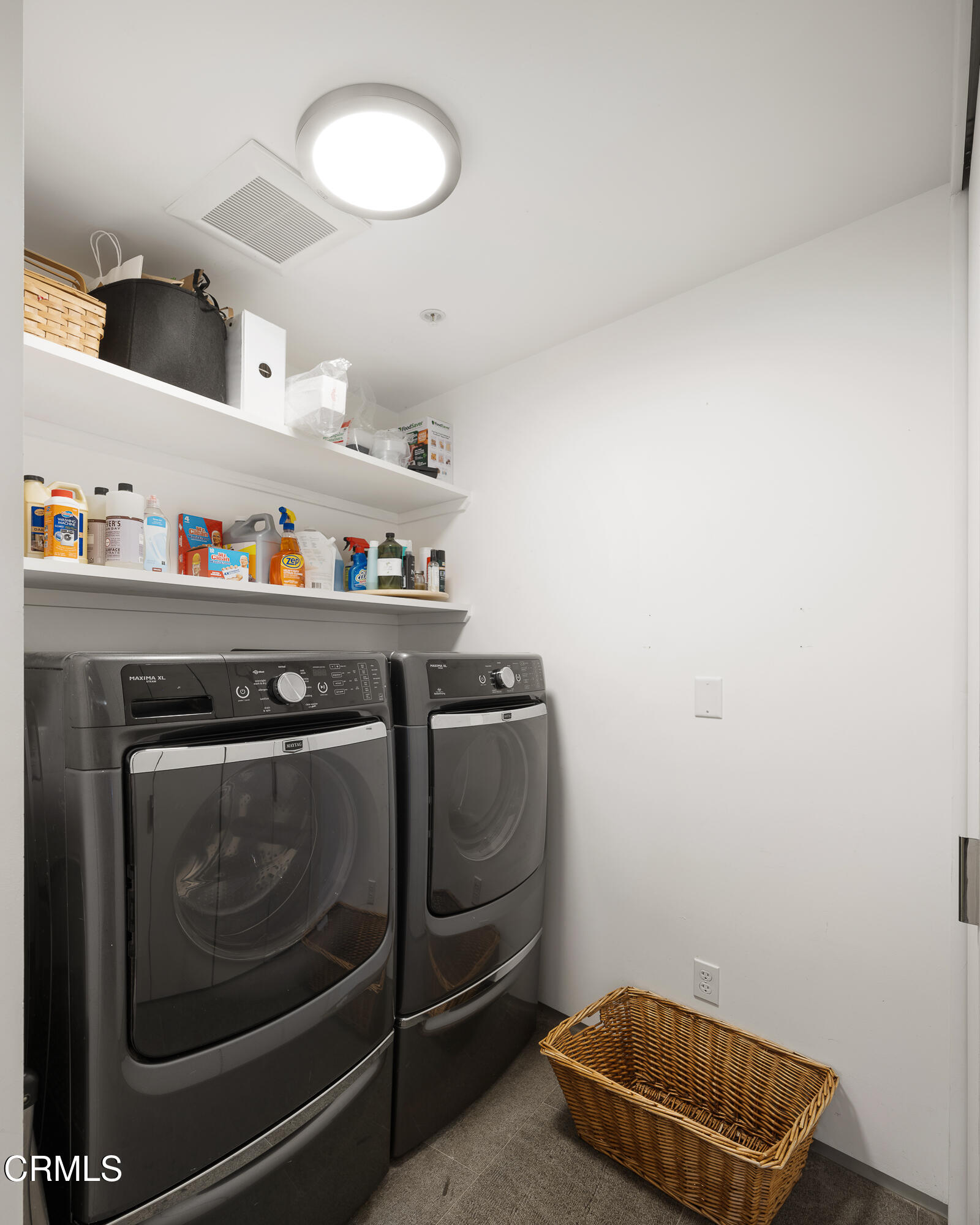 1200 East Woodbury Road Pasadena, CA 91104 - Photo 59 of 75 NPW_1200EastWoodbury_055_FLEXMLS