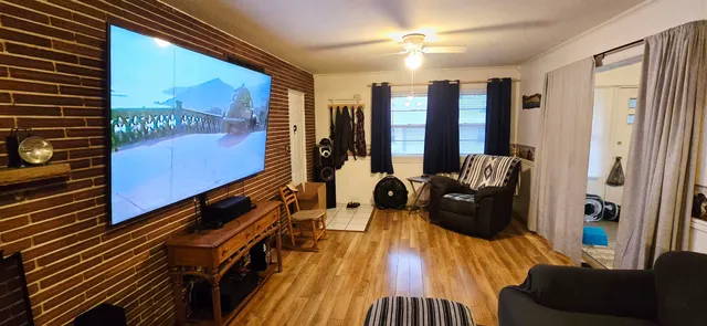 a view of a living room