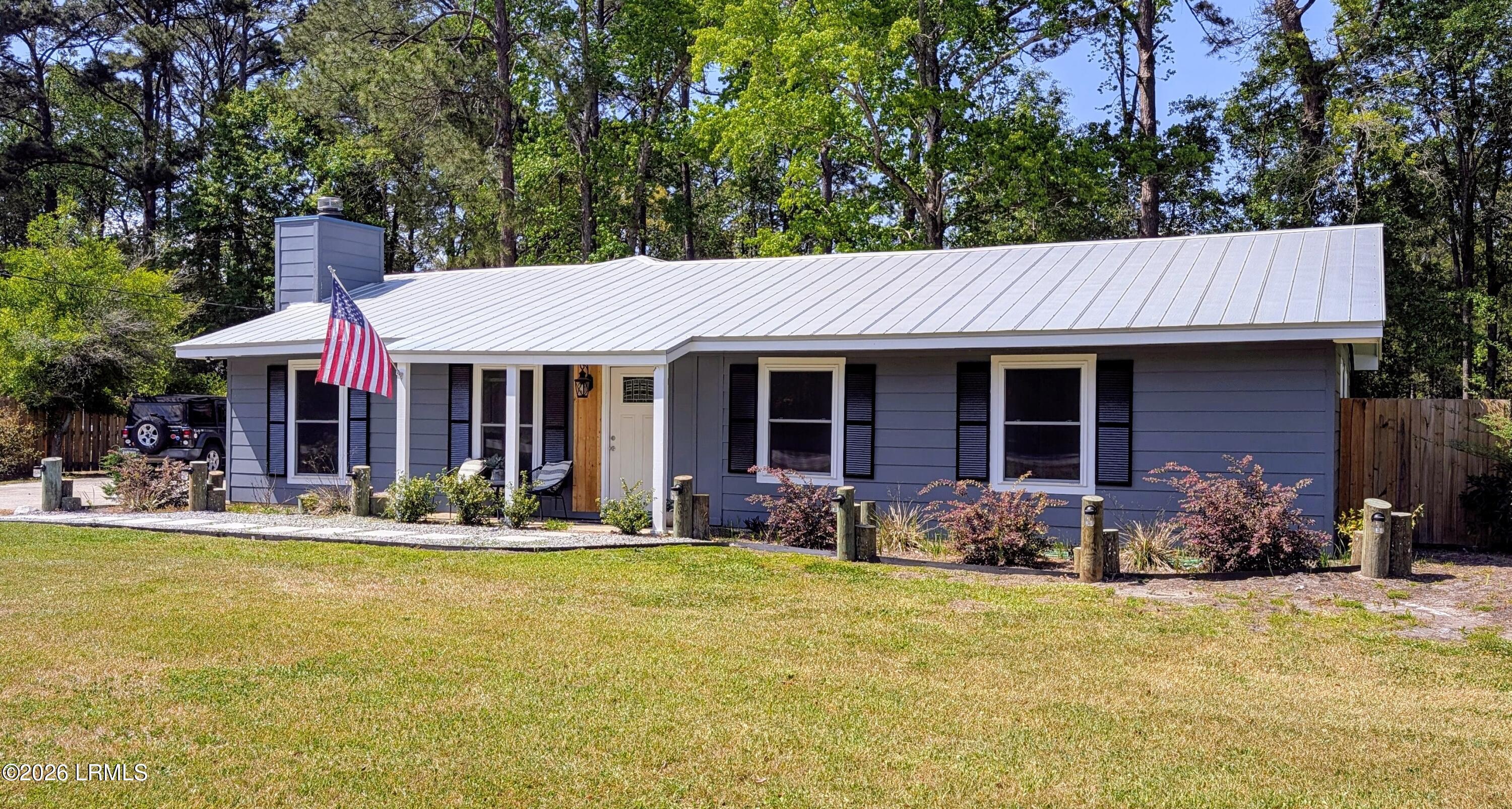 46 Mroz Road Beaufort, SC 29906 - Photo 2 of 25 2093
