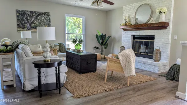 $2,600 | 46 Mroz Road, Beaufort, SC 29906