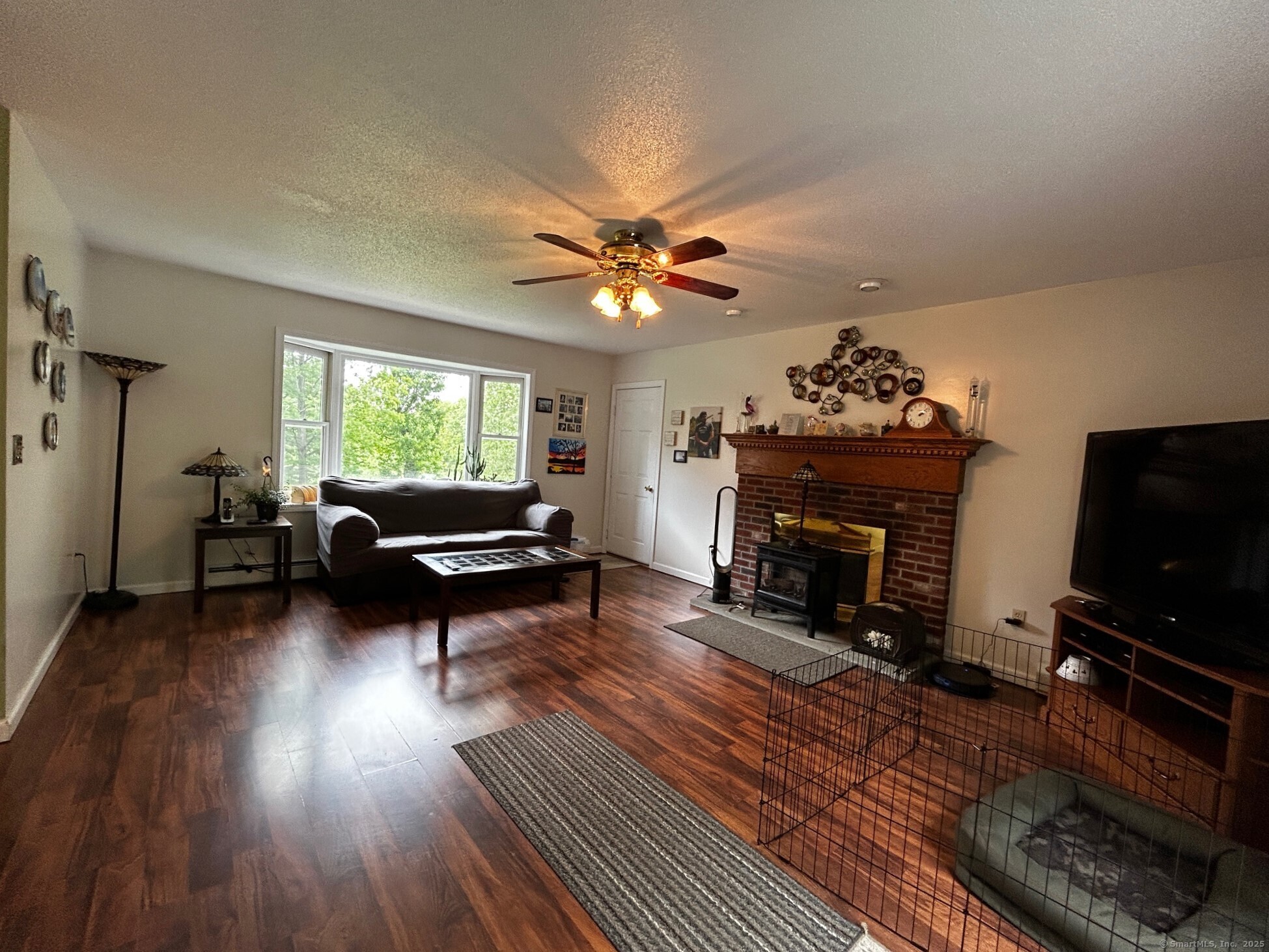 397 Walnut Hill Road Thomaston, CT 06787 - Photo 13 of 36