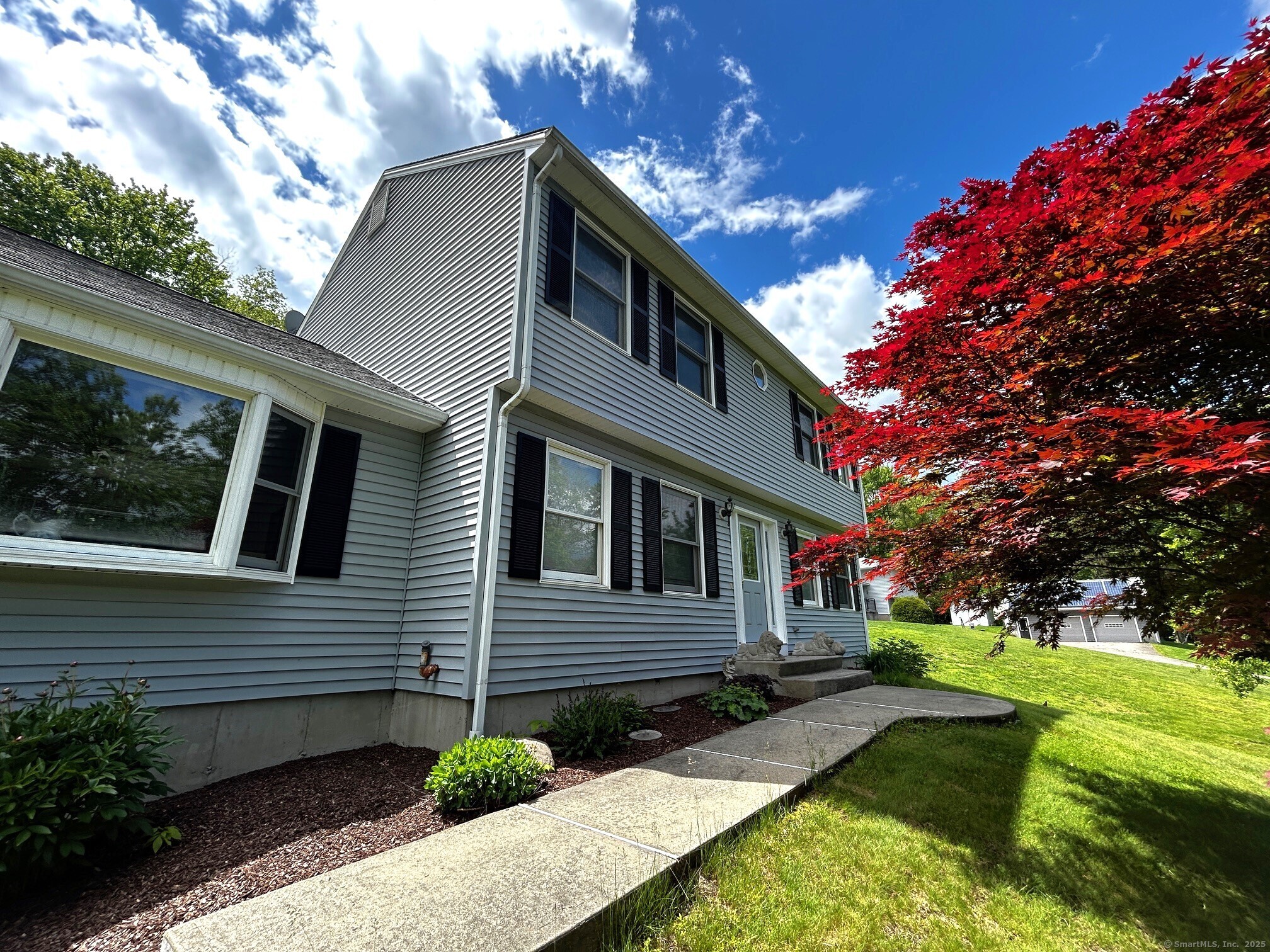 397 Walnut Hill Road Thomaston, CT 06787 - Photo 2 of 36