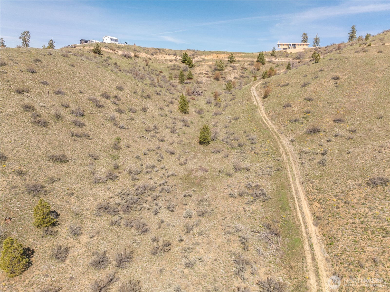 295 Hawks Ridge Road Chelan, WA 98816 - Photo 22 of 31 a view of wooden floor
