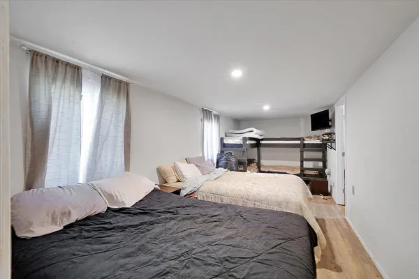 a view of livingroom with washer and dryer