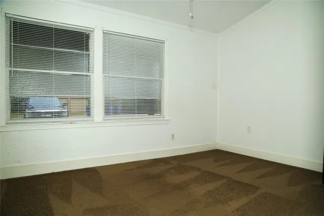 $1,600 | 1129 North Arcola Street, Angleton, TX 77515