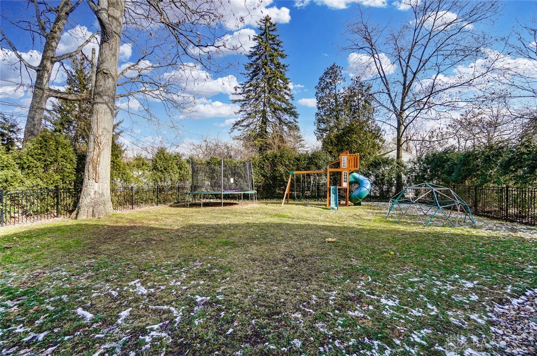 116 Hawthorne Road Springfield, OH 45504 - Photo 55 of 61 Gallery Image 55