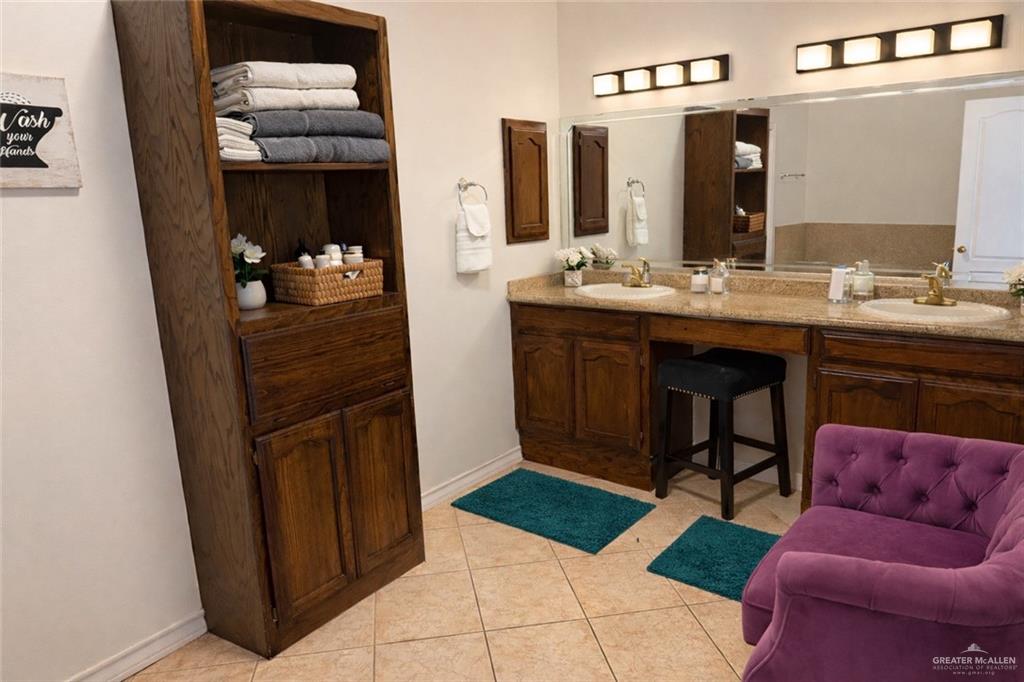 1605 Trinity Street Mission, TX 78572 - Photo 13 of 26