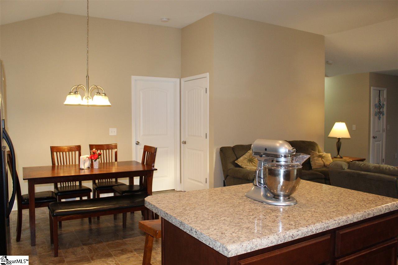 11 Rusty Court Simpsonville, SC 29680 - Photo 8 of 20 Gallery Image 8
