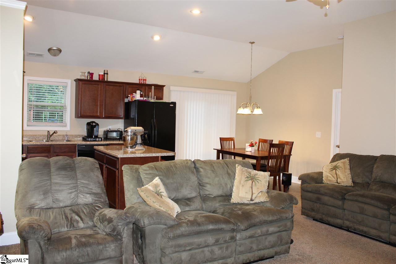 11 Rusty Court Simpsonville, SC 29680 - Photo 9 of 20 Gallery Image 9