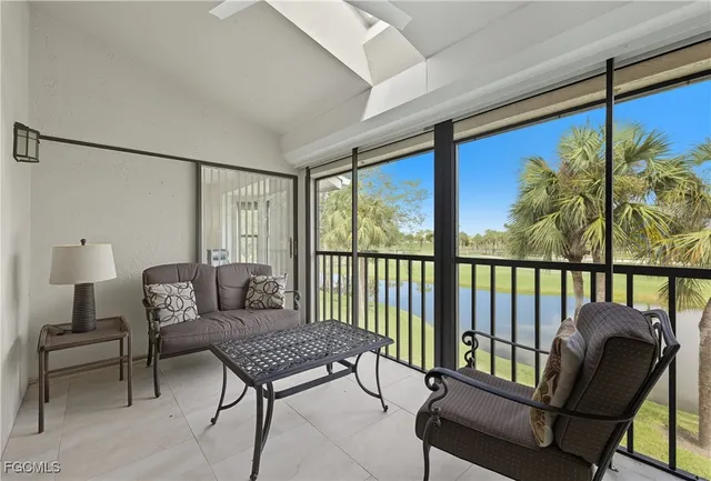 $2,150 | 12250 Kelly Greens Boulevard, Unit 57, Fort Myers, FL 33908