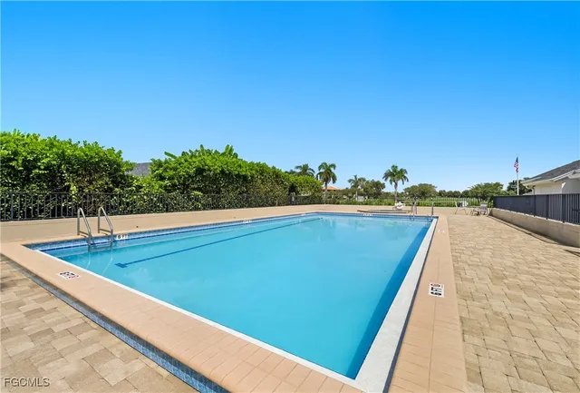 $2,150 | 12250 Kelly Greens Boulevard, Unit 57, Fort Myers, FL 33908