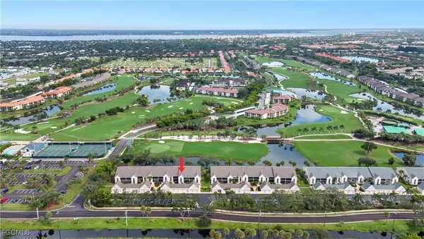 $2,150 | 12250 Kelly Greens Boulevard, Unit 57, Fort Myers, FL 33908