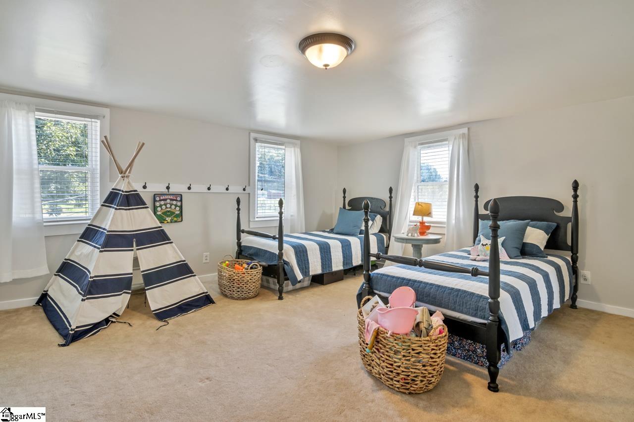 1027 Johnson Road Easley, SC 29642 - Photo 25 of 36