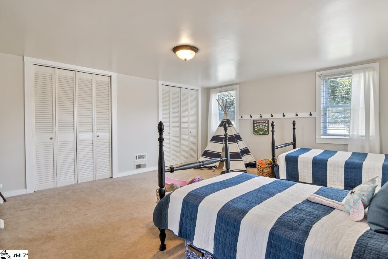 1027 Johnson Road Easley, SC 29642 - Photo 26 of 36