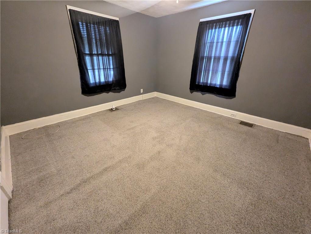 608 East Lexington Avenue High Point, NC 27262 - Photo 5 of 10
