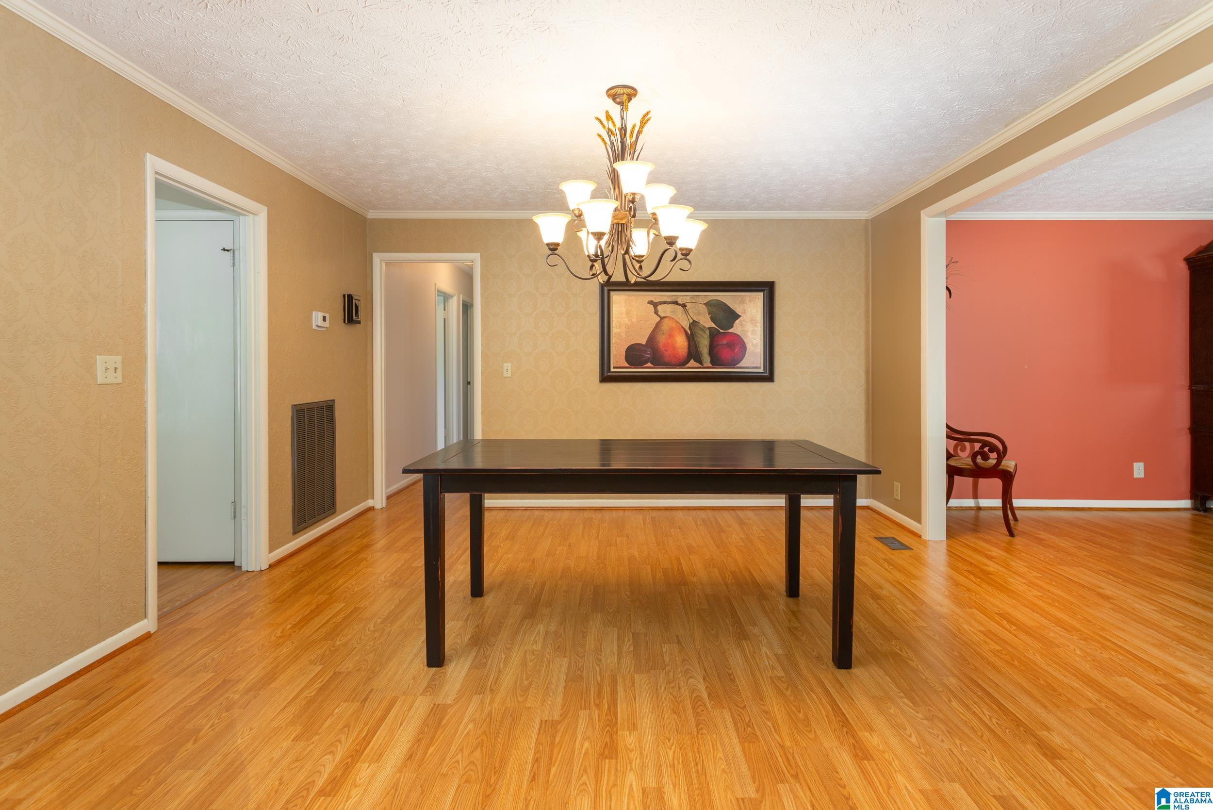 4200 Cloverdale Road Anniston, AL 36207 - Photo 10 of 36