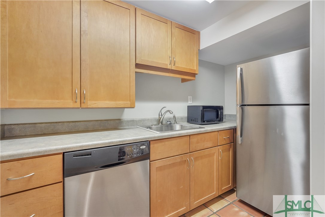 113 Rivers Edge Drive Savannah, GA 31406 - Photo 38 of 49 Apartment kitchen