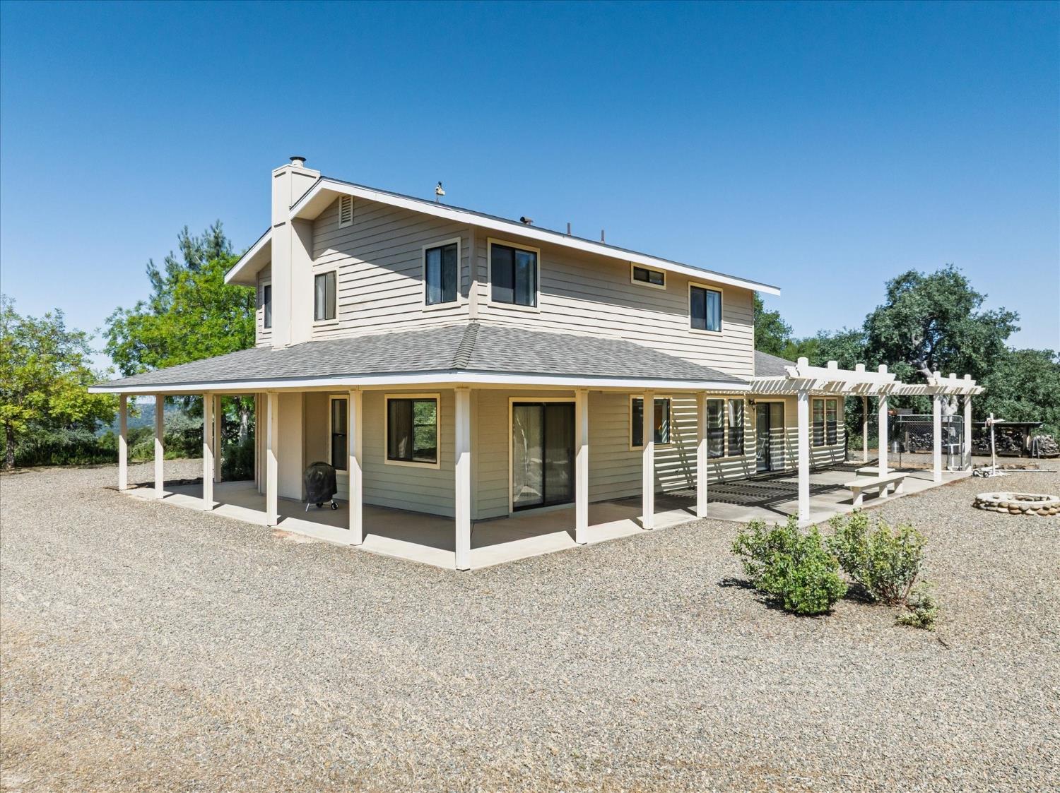 3668 Homestead Road Mariposa, CA 95338 - Photo 3 of 34 Gallery Image 3