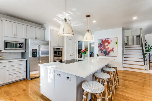 $1,085,000 | 203 Manor Place, Southlake, TX 76092