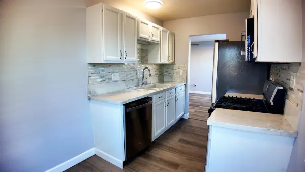 $3,375 | 3934 Marine View Avenue, Unit 3934 1/2, San Diego, CA 92113