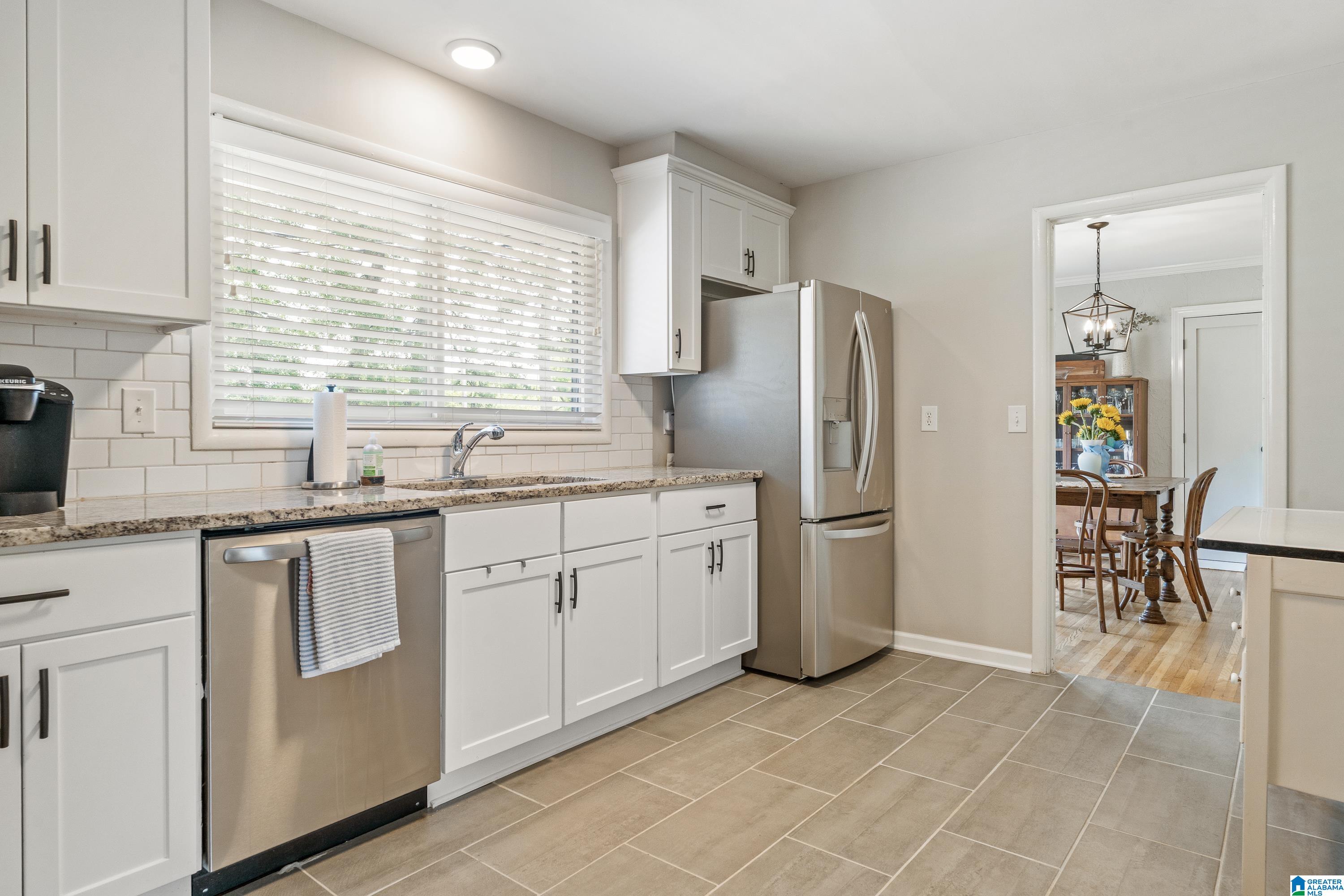 2505 Chatwood Road Birmingham, AL 35226 - Photo 12 of 36