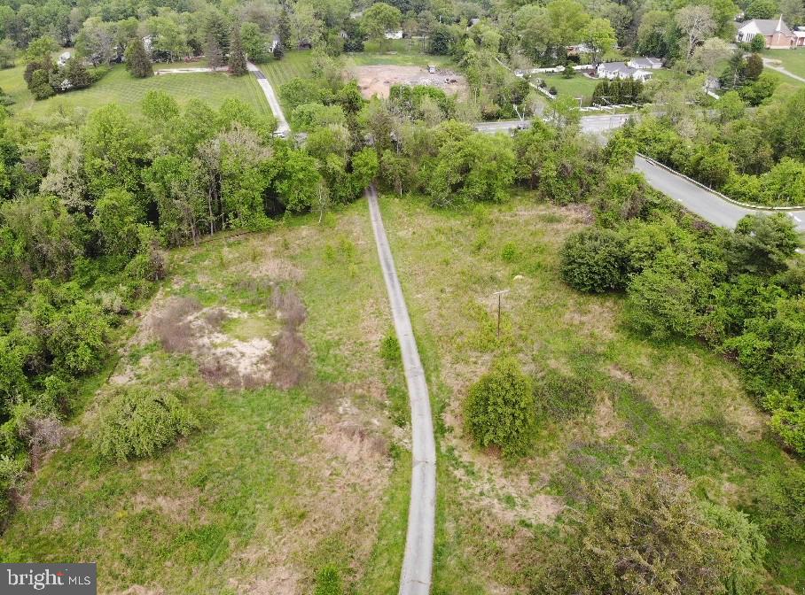 410 Norwood Road Silver Spring, MD 20905 - Photo 3 of 9