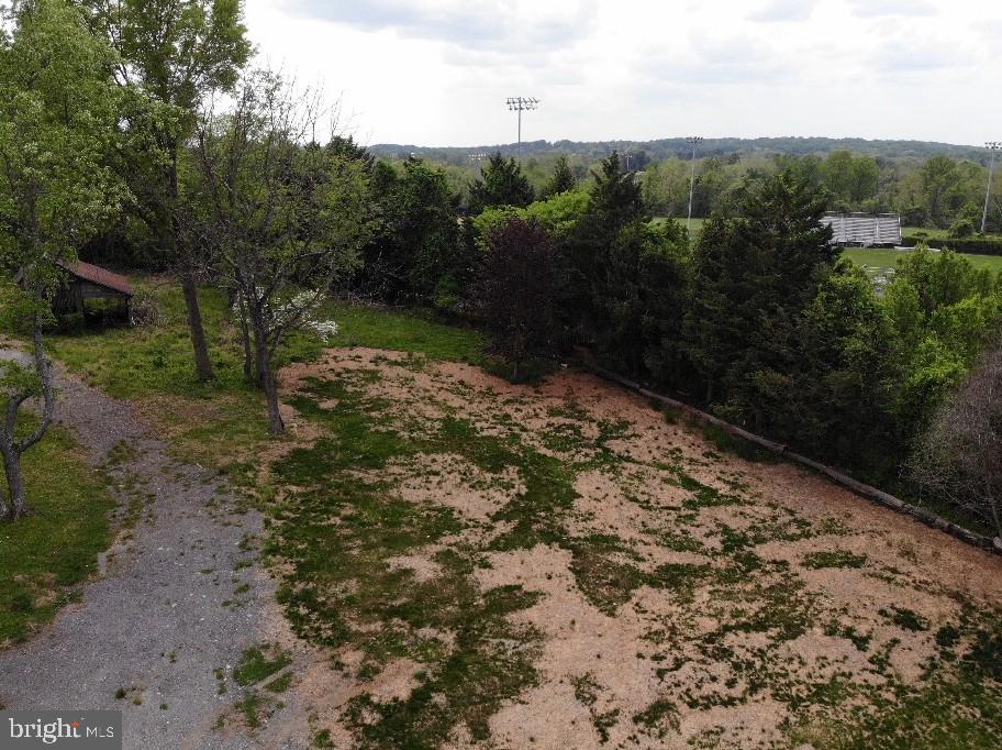 410 Norwood Road Silver Spring, MD 20905 - Photo 8 of 9