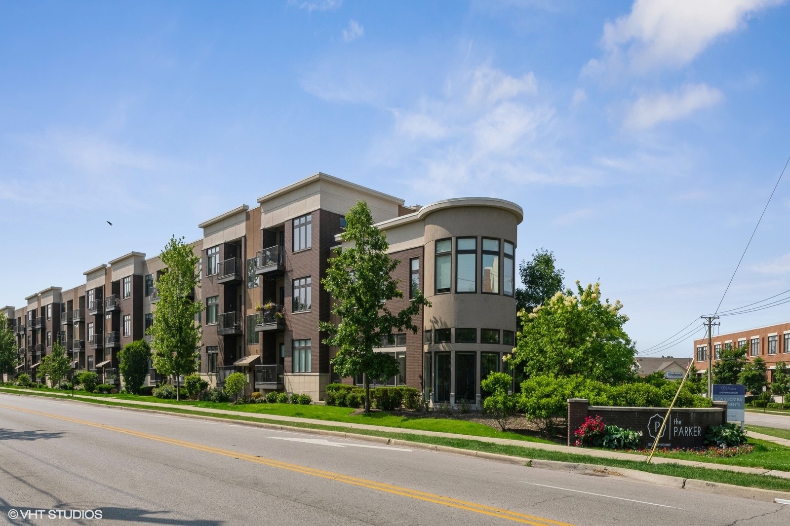 500 North Northwest Highway, Unit 111 Park Ridge, IL 60068 - Photo 1 of 12 a front view of a house with a garden