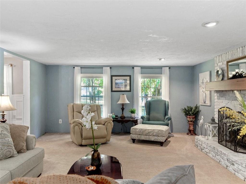 360 Dappenbrook Drive Beaver, PA 15009 - Photo 10 of 30 a living room with furniture or couch and a window