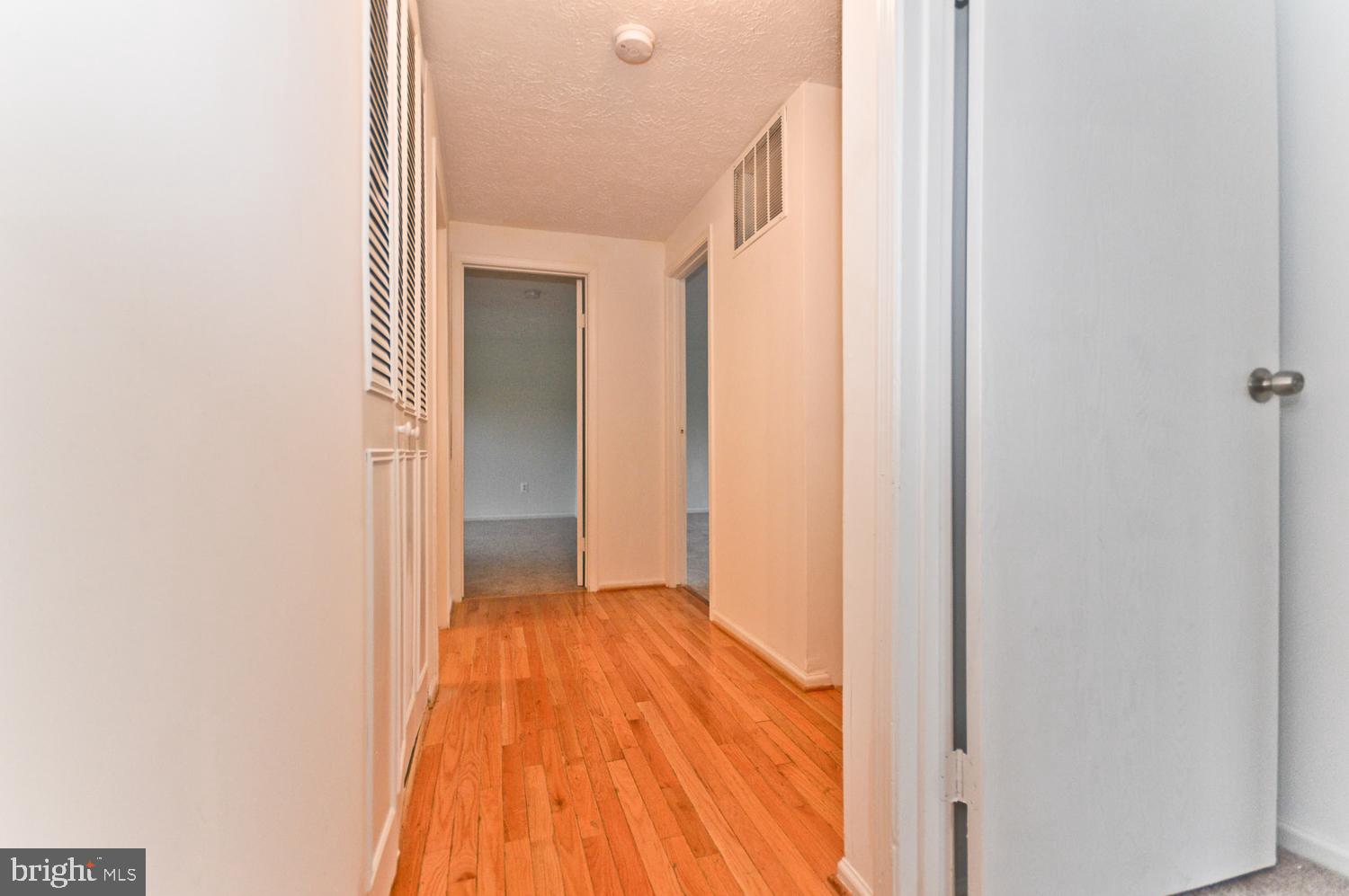 3503 Ripplingbrook Court Bowie, MD 20721 - Photo 22 of 41 Upstairs hallway