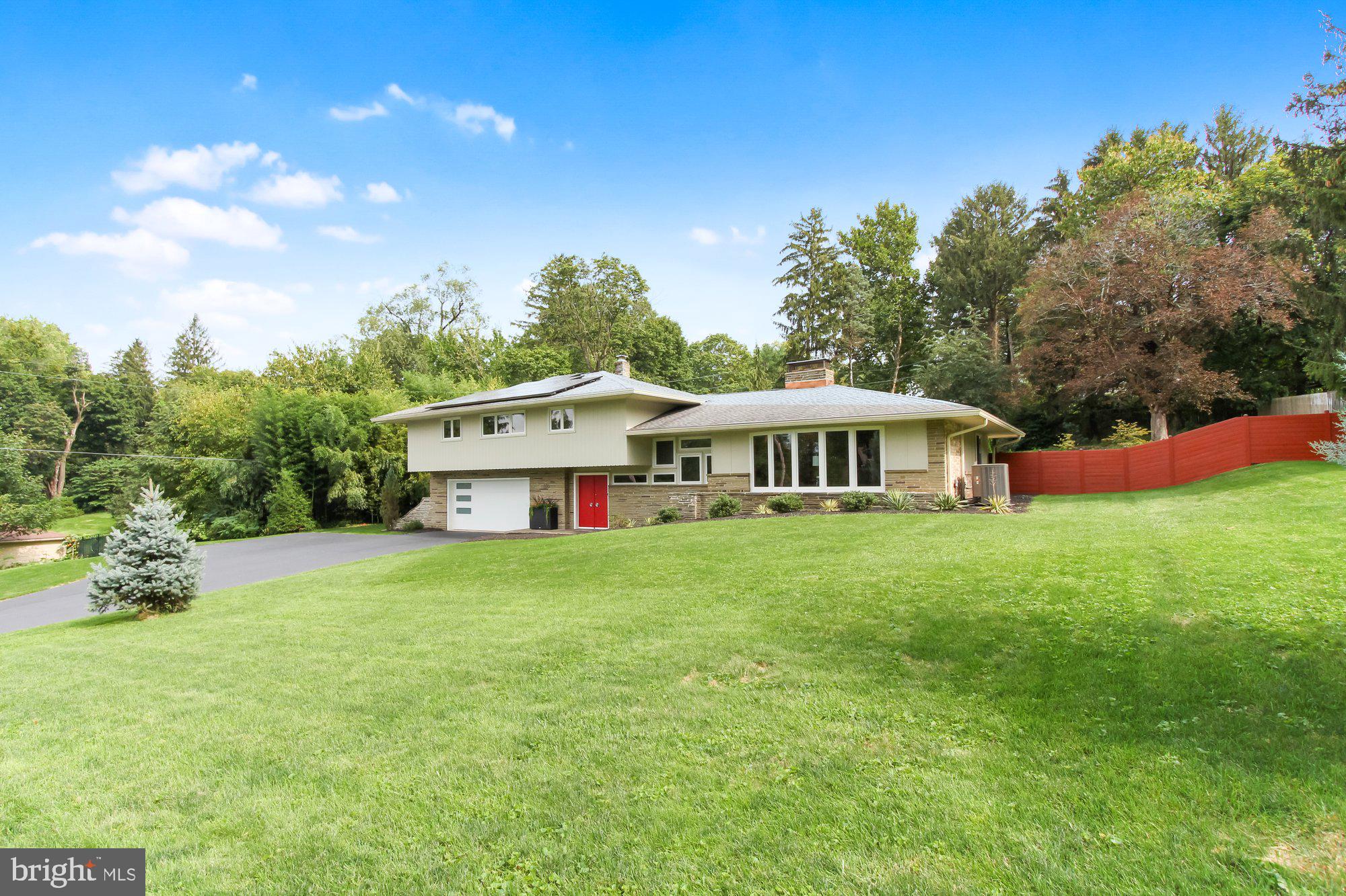 860 Clubhouse Road York, PA 17403 - Photo 3 of 39 Gallery Image 3