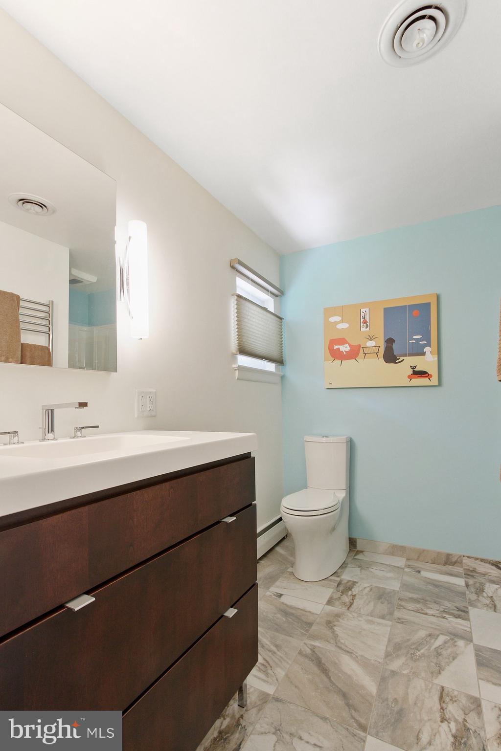 860 Clubhouse Road York, PA 17403 - Photo 8 of 39 Gallery Image 8
