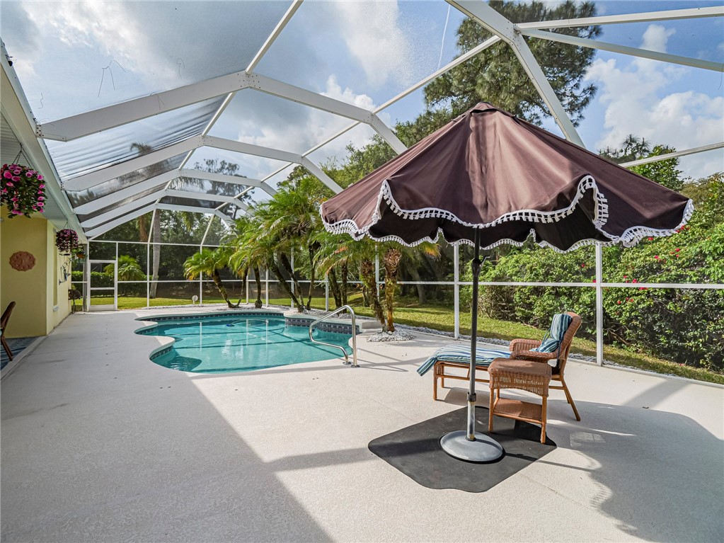 5873 Pine Ridge Circle Vero Beach, FL 32967 - Photo 32 of 36