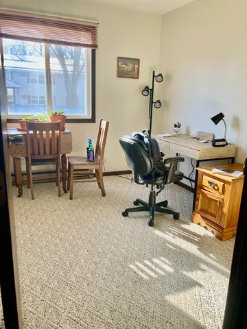 $900 | 301 West Bert Street, Unit 28, Lake Crystal, MN 56055