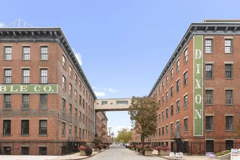 $699,000 | 357 Varick Street, Unit 325B, Jersey City, NJ 07302
