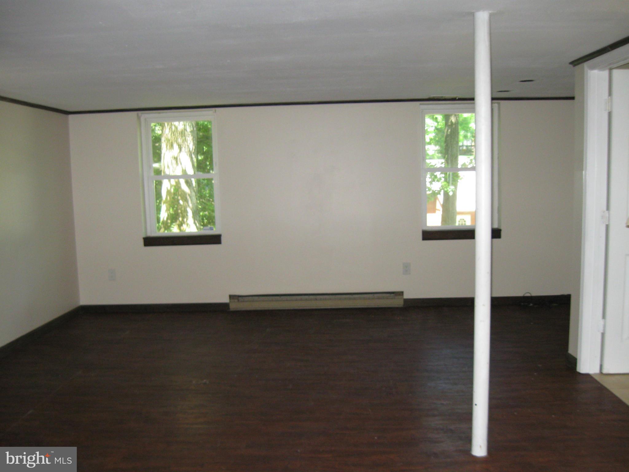504 Hoot Owl Road Riva, MD 21140 - Photo 6 of 20 Family Room