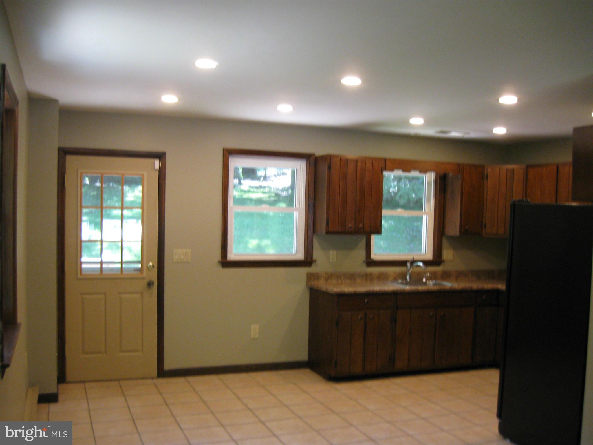 504 Hoot Owl Road Riva, MD 21140 - Photo 10 of 20 Kitchen