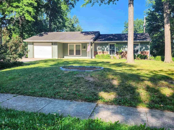 $195,000 | 6913 Woodtrail Court, Fort Wayne, IN 46835